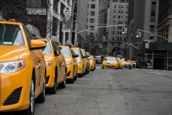 Лучшие автомобили для работы в такси